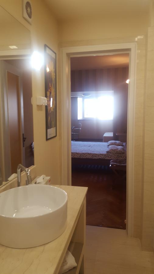 בוקרשט Hospitality Centrum - Magheru מראה חיצוני תמונה