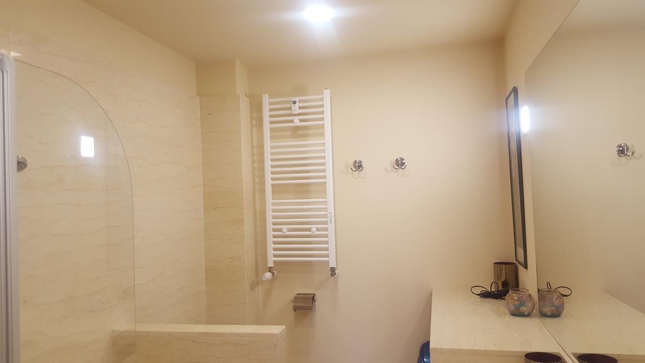 בוקרשט Hospitality Centrum - Magheru מראה חיצוני תמונה